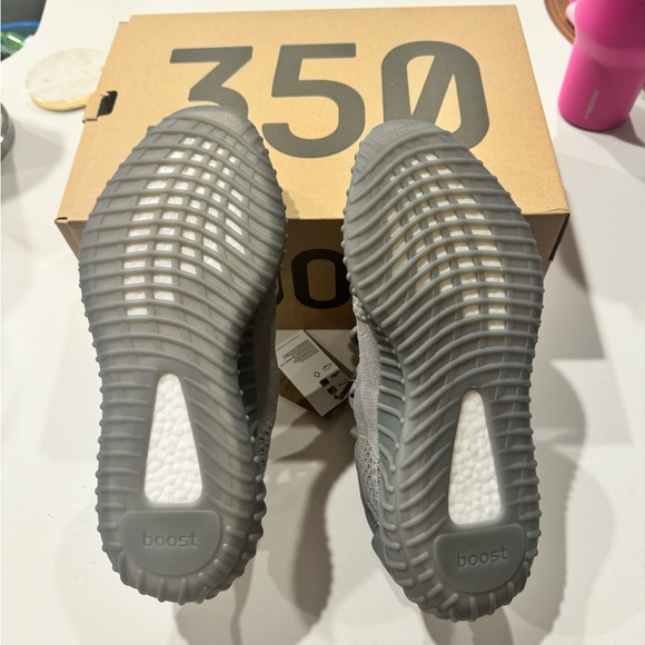 BRAND NIB Yeezy Boost 350 V2 in Steel Grey Sz 9.5 (Yzy by Adidas) - Picture 6 of 16